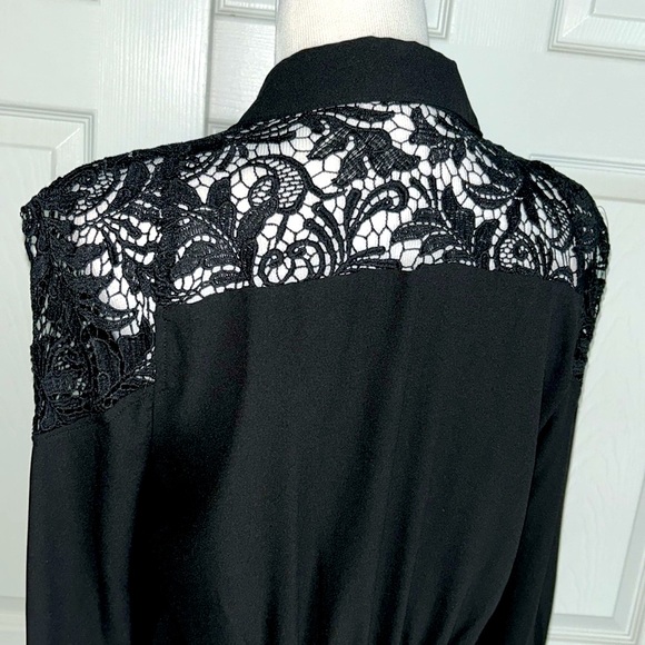 Alberto Makalli M longer lace upper button front blouse Bin G - Picture 2 of 9